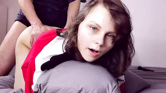 Порно бабы кончают крупным планом белой спермой