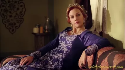 Дере Джансу: сериалы, биография, фото, видео, награды, интервью Дере Джансу: сериалы, биография, фото, видео, награды, интервью