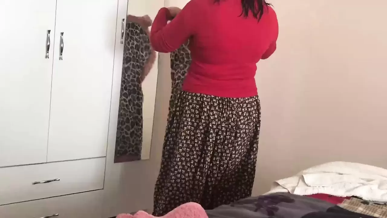 Banyodan Cikan Turbanli Uvey Annesini Videoya Aliyor Turkish Porn watch  online or download