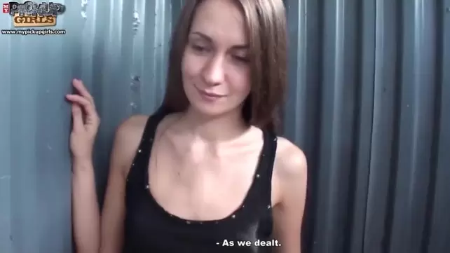 Русский водила снял реальную проститутку на трассе и записал процесс на камеру Русский водила снял реальную проститутку на трассе и записал процесс на камеру