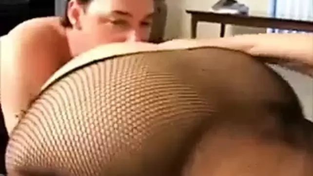 Сын не удержался и трахнул маму